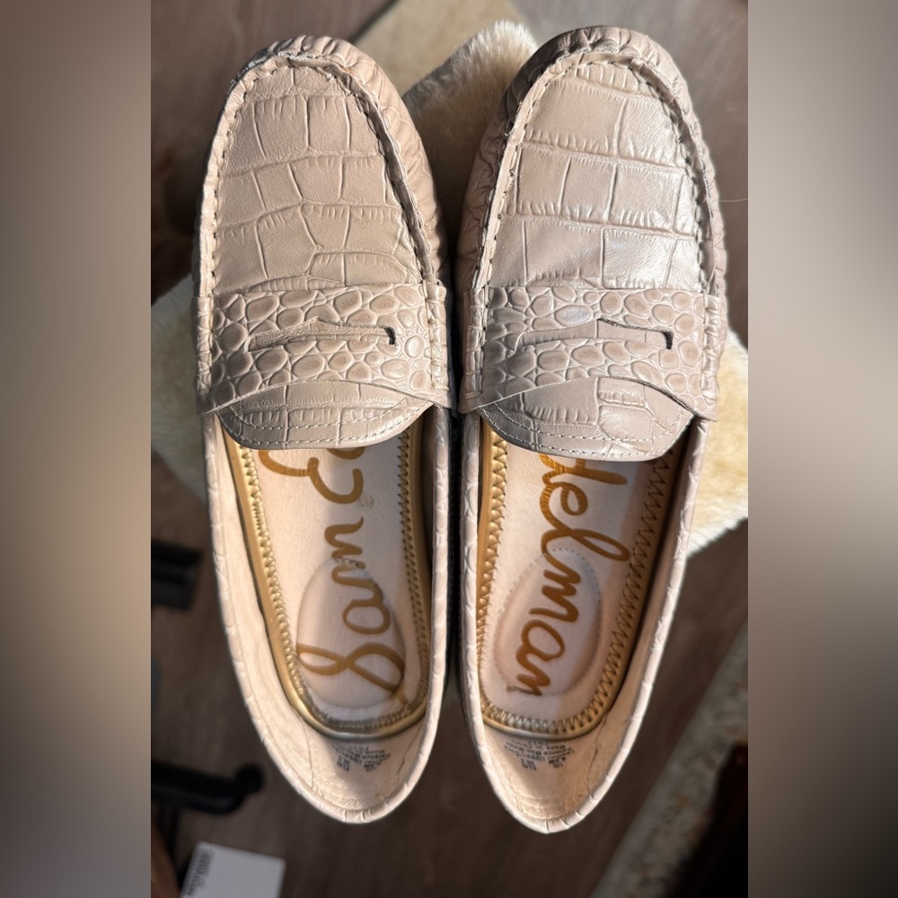 Sam Edelman Beige Croc-Embossed Loafers